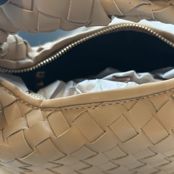 Purse - Picture 4 of 4